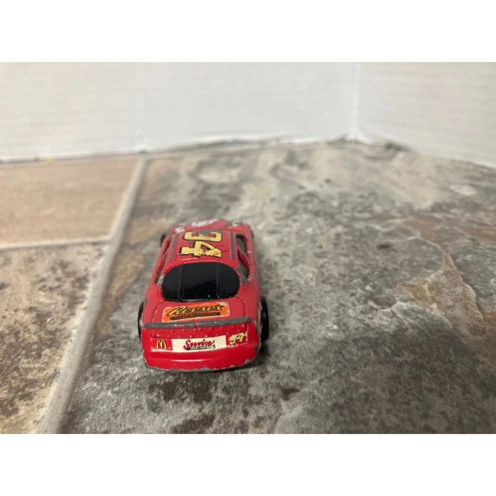 Hot Wheels 1998 Rusty Wallace 34 McDonald's Clown Race Car‎